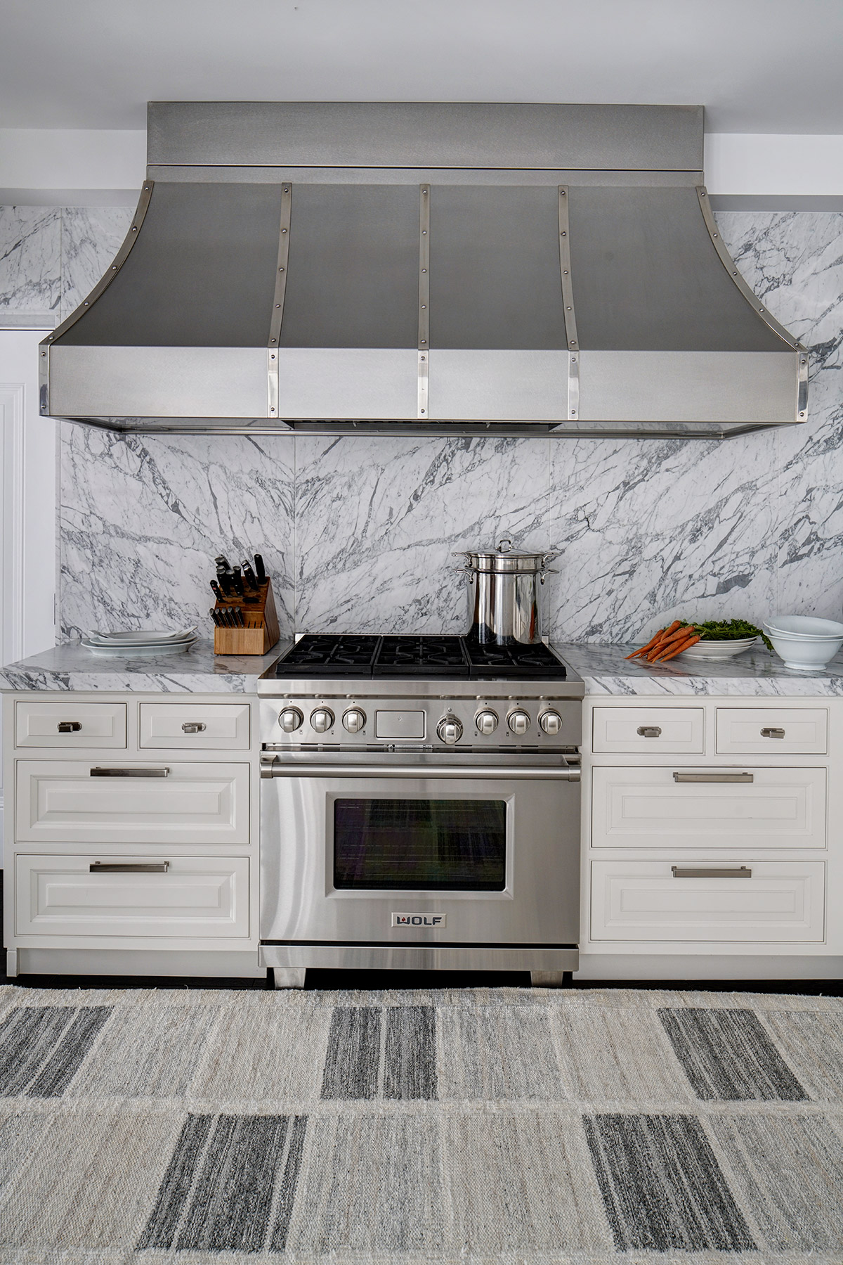 Gold Coast Penthouse kitchen