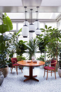breakfast table