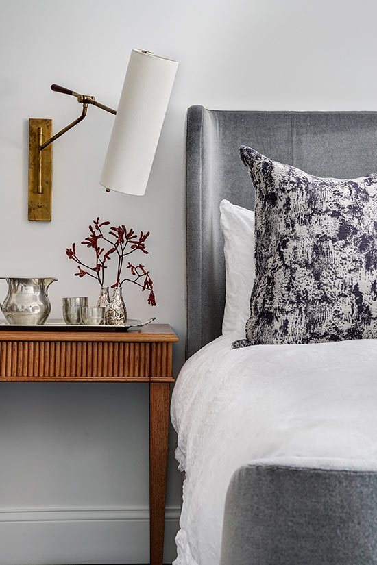 gold coast pentouse bedroom
